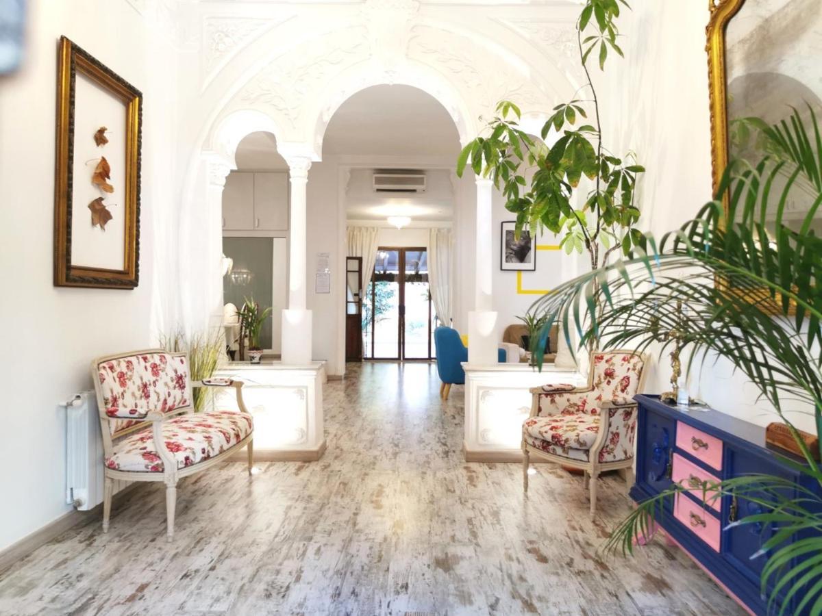 Portrait Boutique Guesthouse فالنسيا المظهر الخارجي الصورة