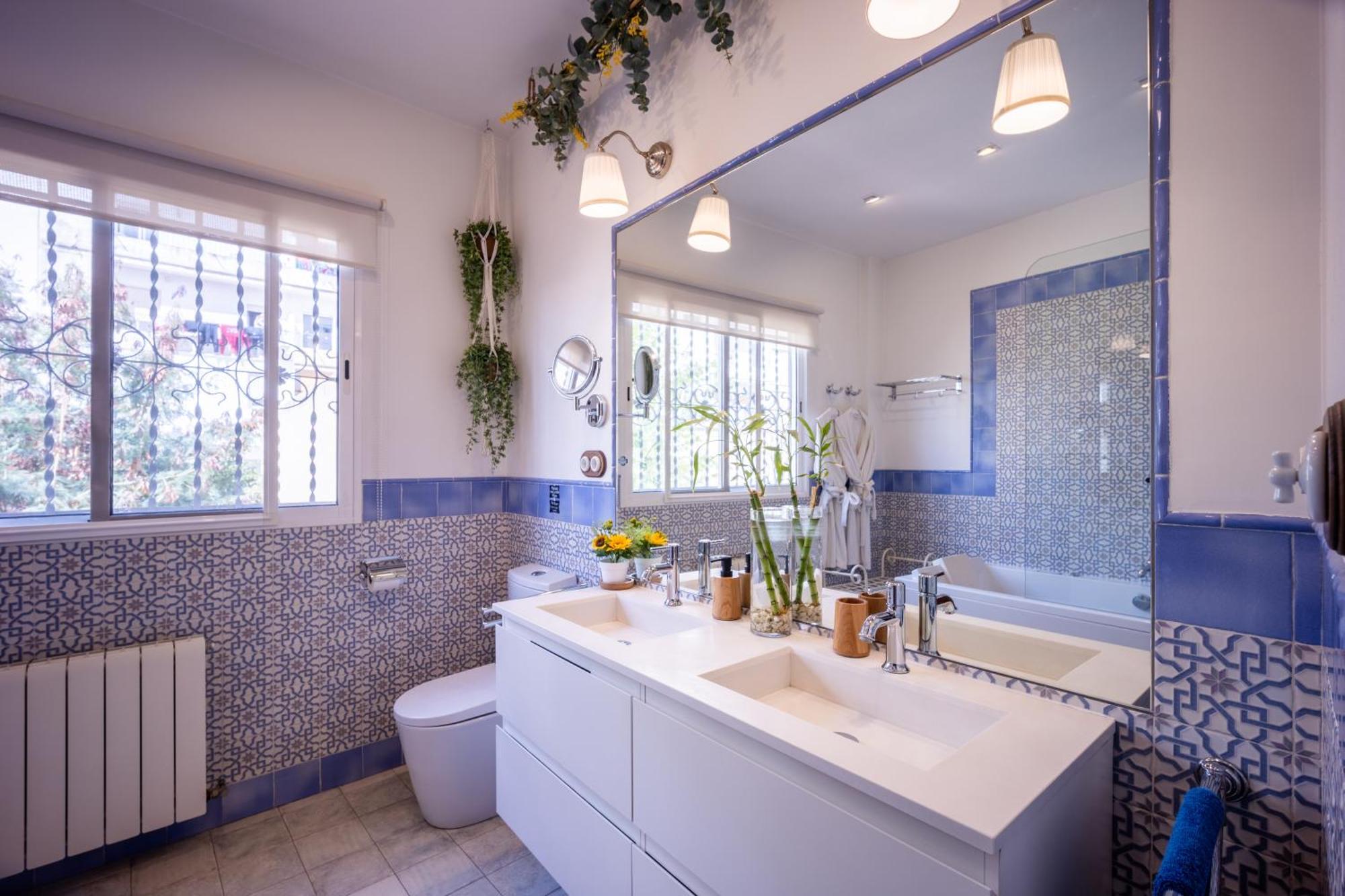 Portrait Boutique Guesthouse فالنسيا المظهر الخارجي الصورة