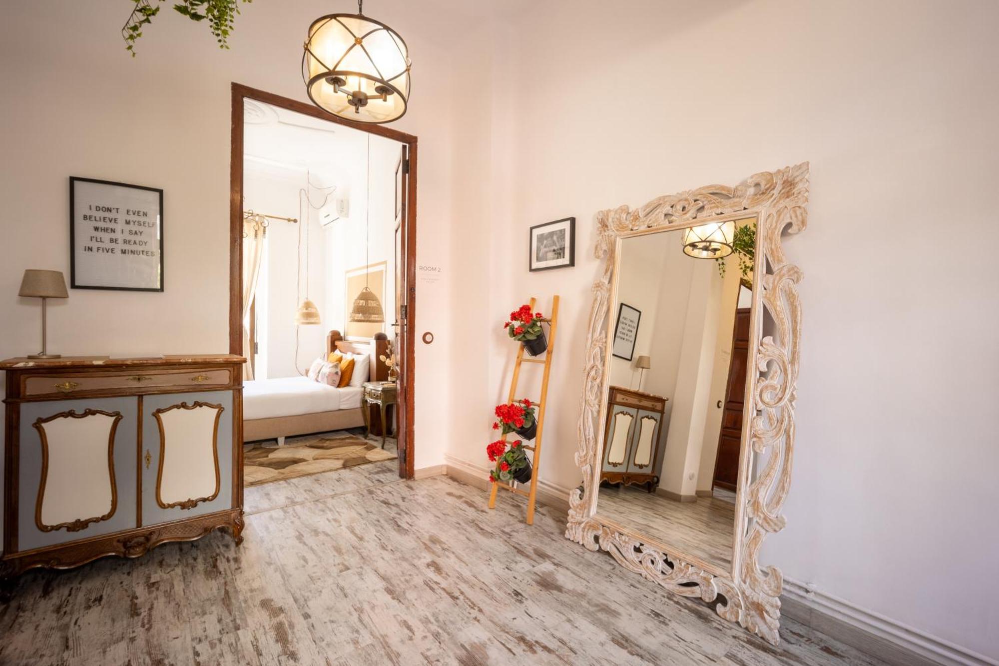 Portrait Boutique Guesthouse فالنسيا المظهر الخارجي الصورة